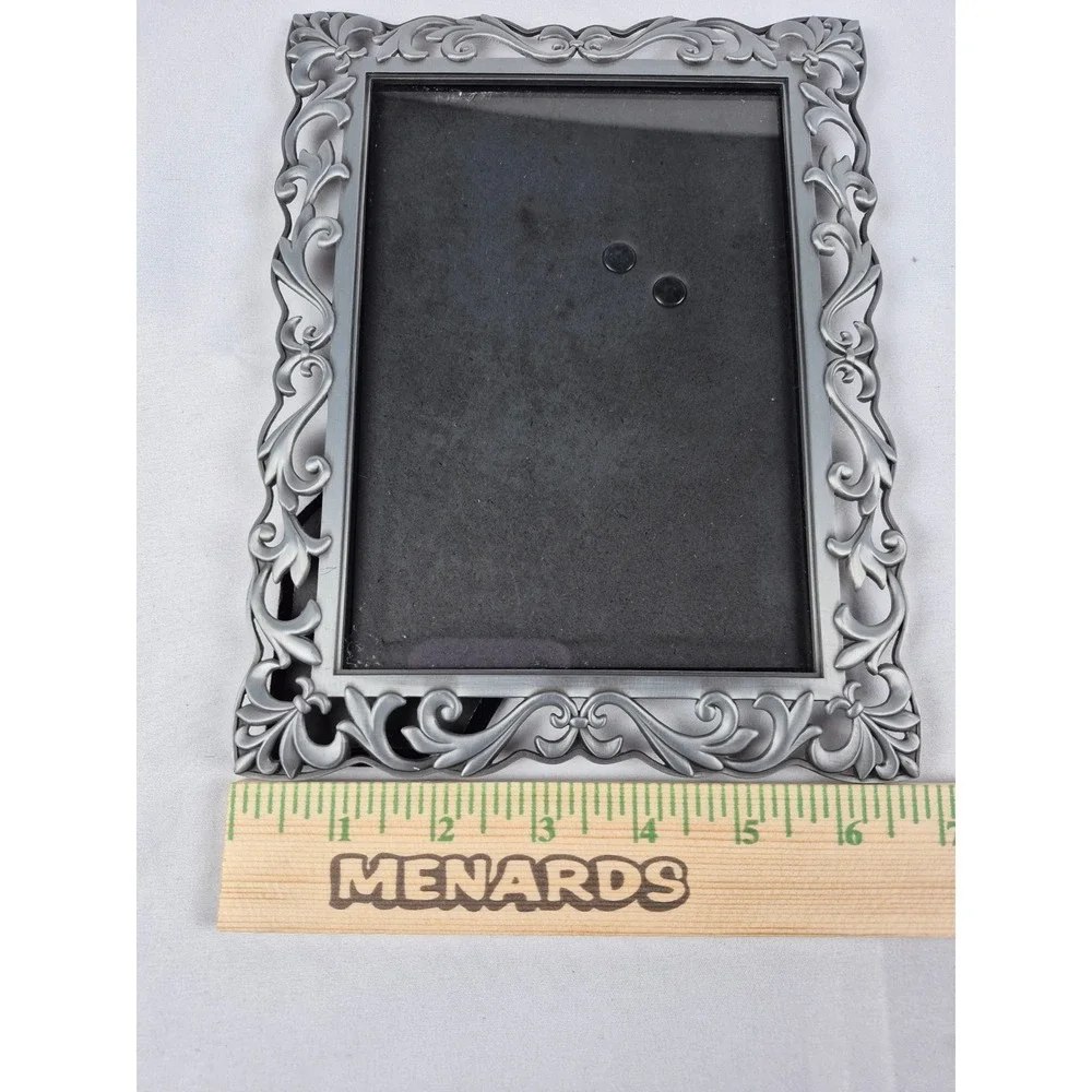 Malden Set Of 2 Silver Pewter Tone Cast Metal Fleur De Lis 5x7 Picture Frames